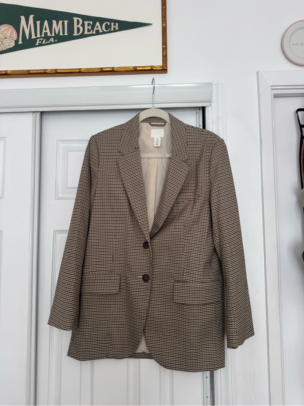 H&M Brown and Cream Houndstooth Blazer